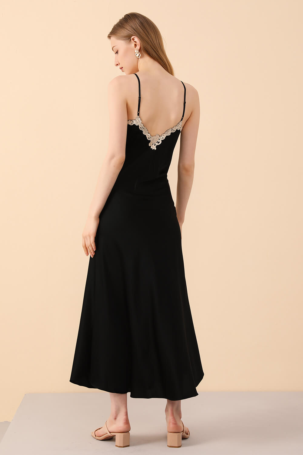 Black Silk Nightgown with Embroidered Motifs - BASK™