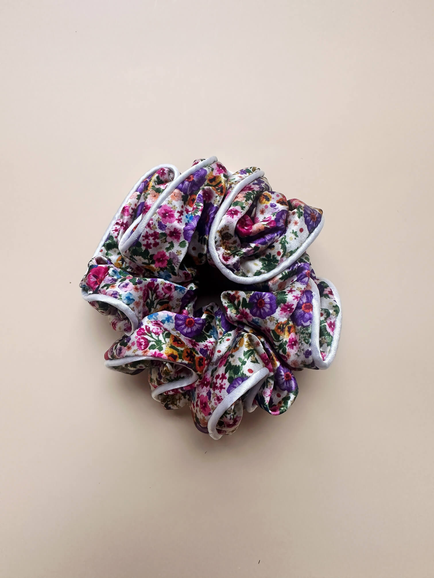 5cm XXL Silk Scrunchies with trimming