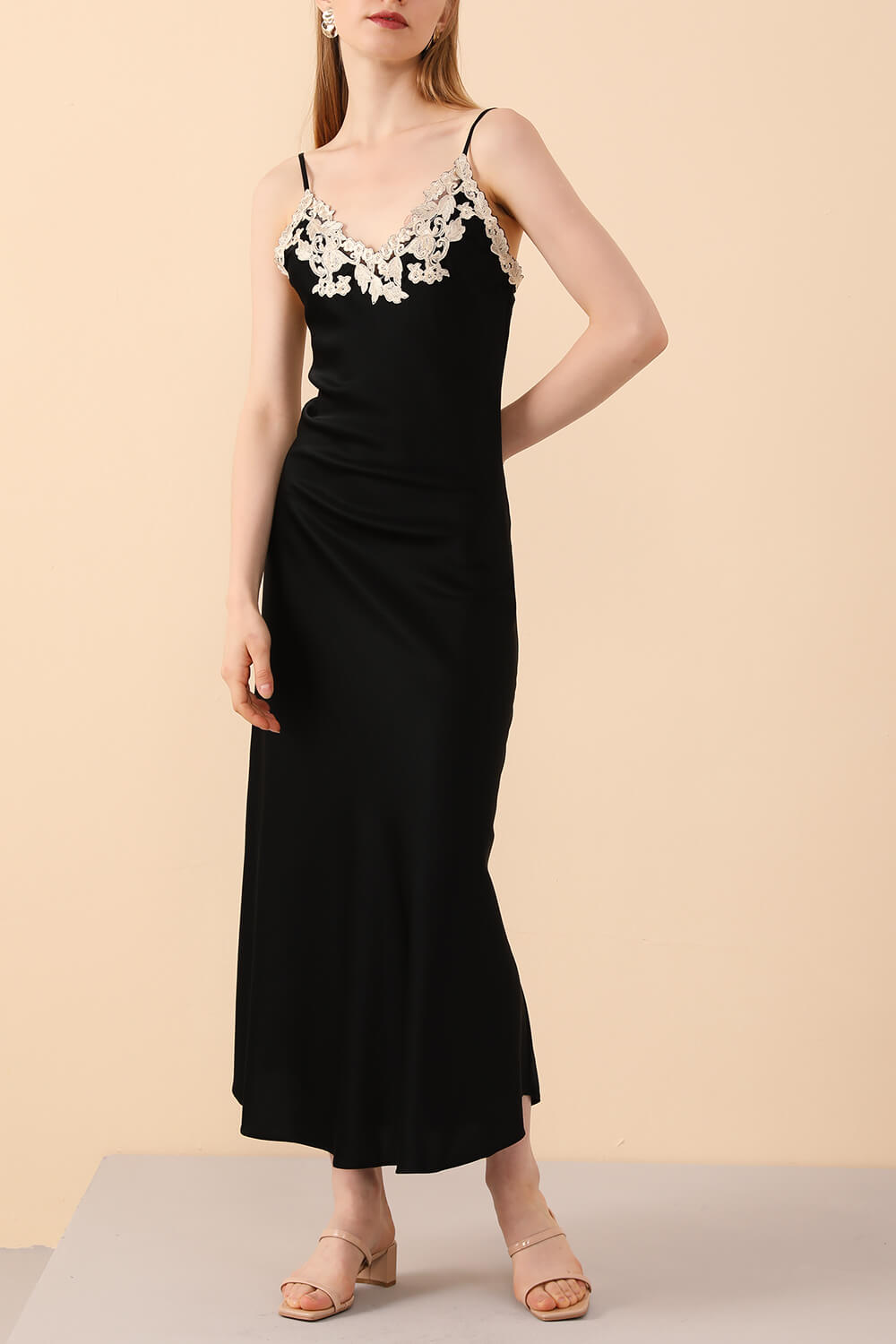 Black Silk Nightgown with Embroidered Motifs - BASK™