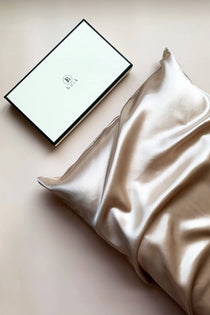 Silk Pillowcase - Light Champagne - BASK™